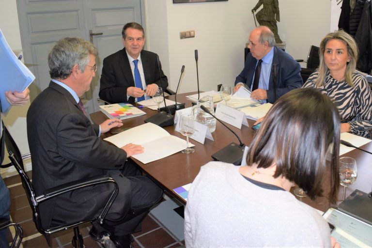 Caballero se reunirá con la ministra de Política Territorial el día 6