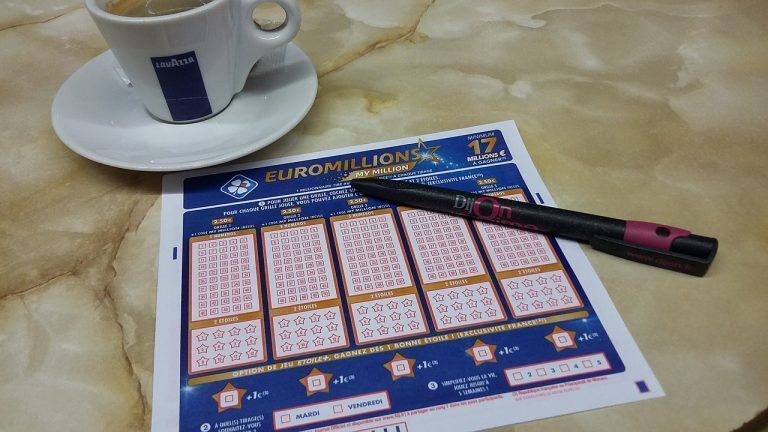 El Euromillón deja en Vigo casi 225.000 euros