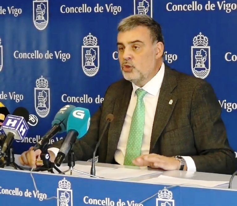 Marnotes (PP): «El alcalde tiene dos opciones; o paralizar definitivamente todo el ayuntamiento, o cesar a la ‘tesorera de Panamá'»