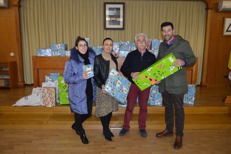 Un año más, ningún niño de Mos se quedará sin Reyes