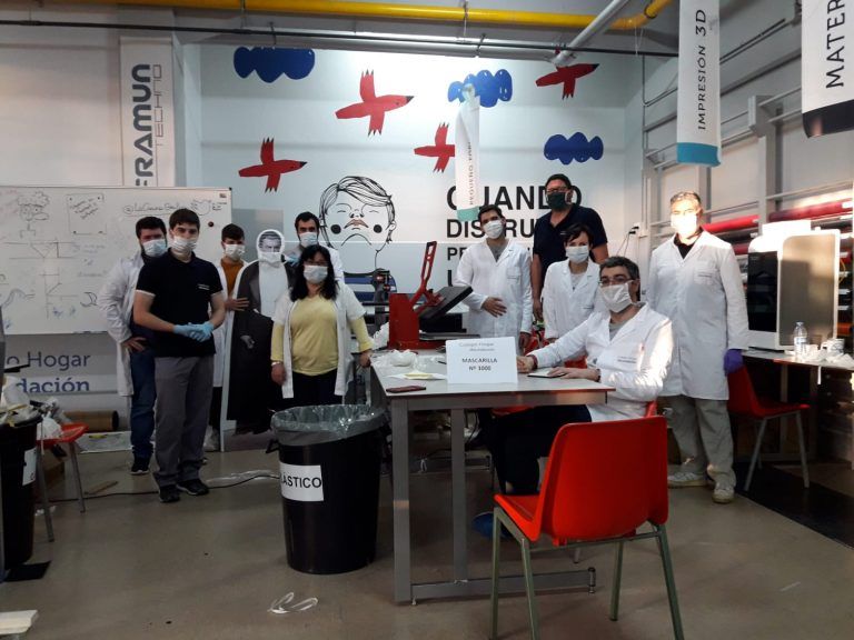 El Colegio Hogar de Afundación entrega a la Xunta más de 14.000 mascarillas sanitarias