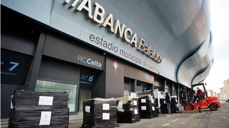 El Celta dona al Sergas 50.000 mascarillas y otro tipo de material sanitario