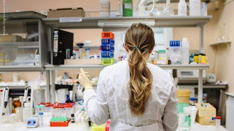 O PDI da UVigo achega o seu coñecemento e material sanitario para a loita contra o coronavirus