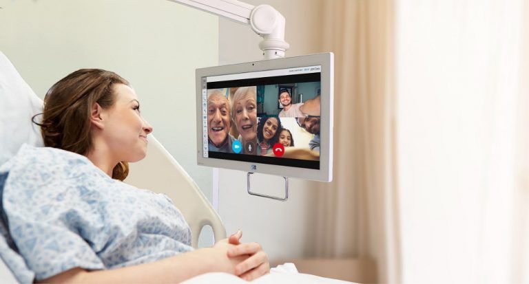 Povisa ofrece videoconferencia gratuita para los pacientes con Covid-19