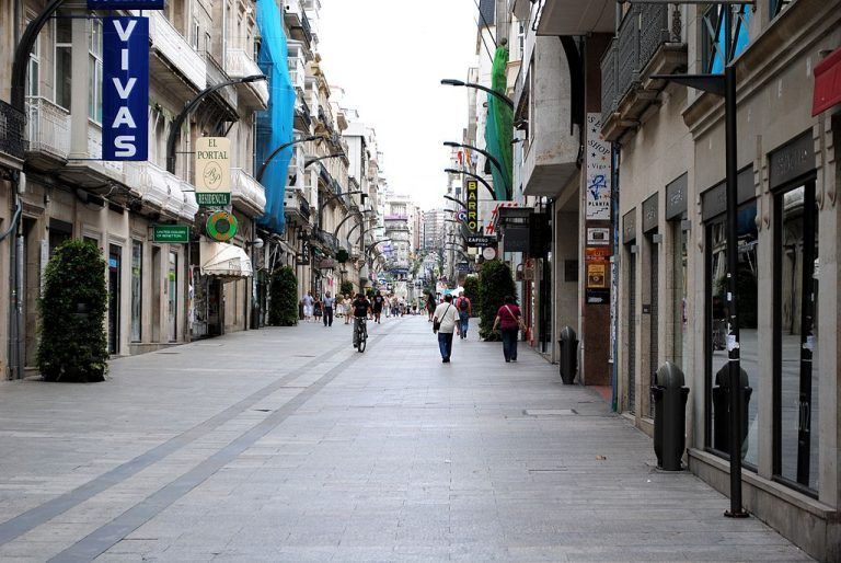 Sin ayudas económicas del Concello a los comerciantes 400 cierres después
