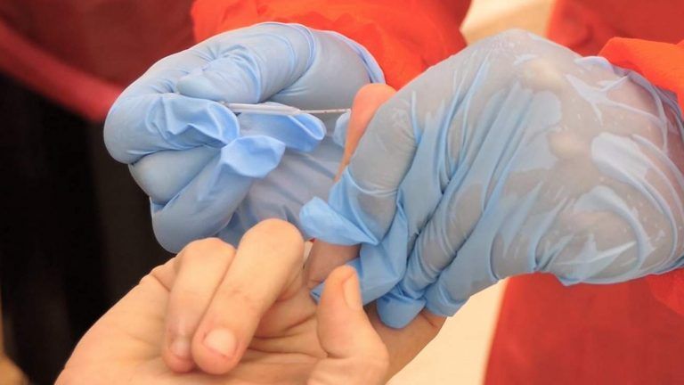 El Sergas comienza a llamar a los vigueses para el estudio epidemiológico