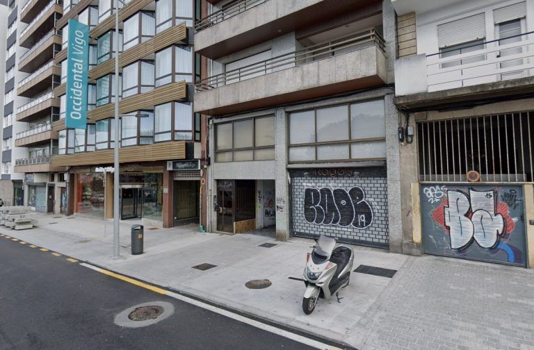 Detenidos por robar en un hotel de la calle Vía Norte
