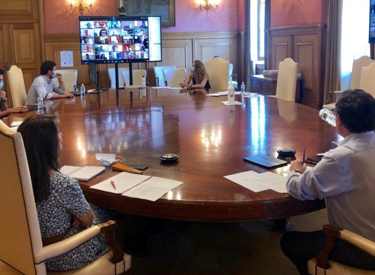 A Deputación acorda cos concellos da provincia a renovación e a ampliación do servizo de Administración electrónica