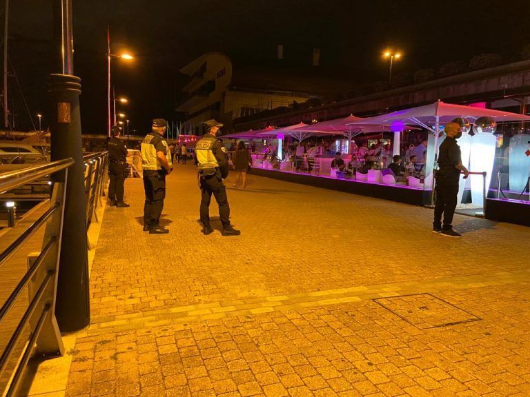 La Policía Autonómica llevó a cabo 73 inspecciones este fin de semana para el control de las medidas adoptadas ante el covid-19