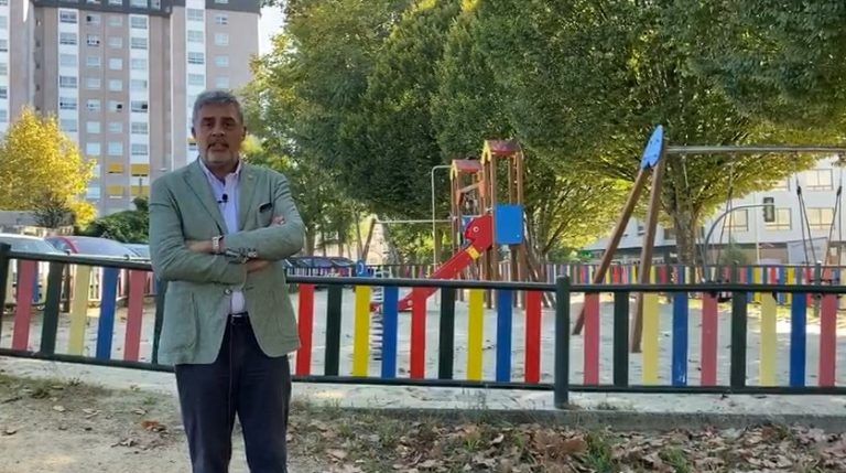 El PP critica que los parques infantiles y las calles de la ciudad «no se han vuelto a desinfectar desde hace meses»