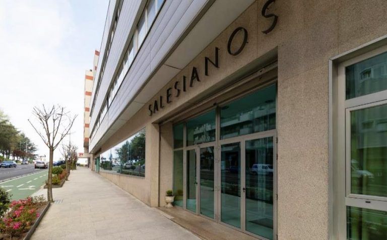 La jueza finaliza la investigación sobre el sacerdote y profesor de un colegio de Vigo denunciado por abusar de menores