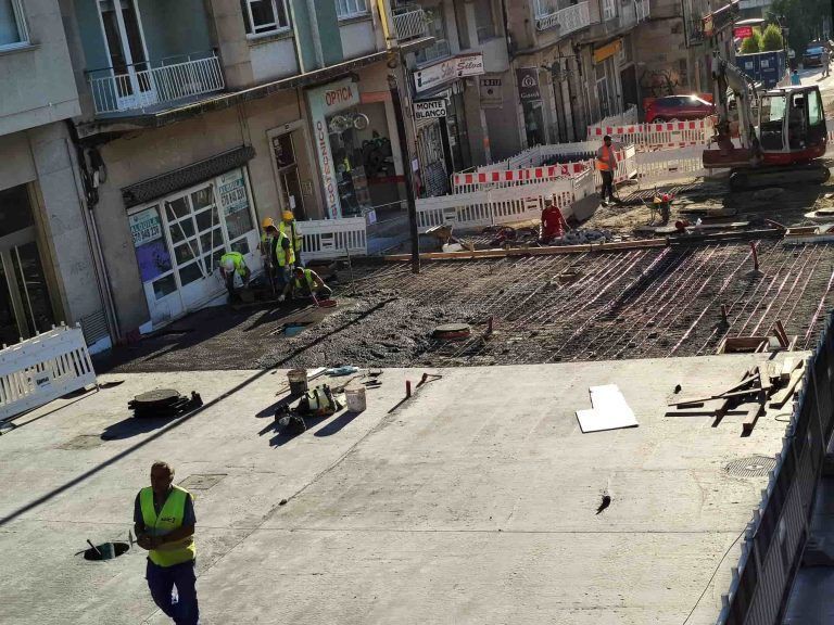 Caballero anuncia un plan de 18,5 millones para humanizaciones con cargo al superávit