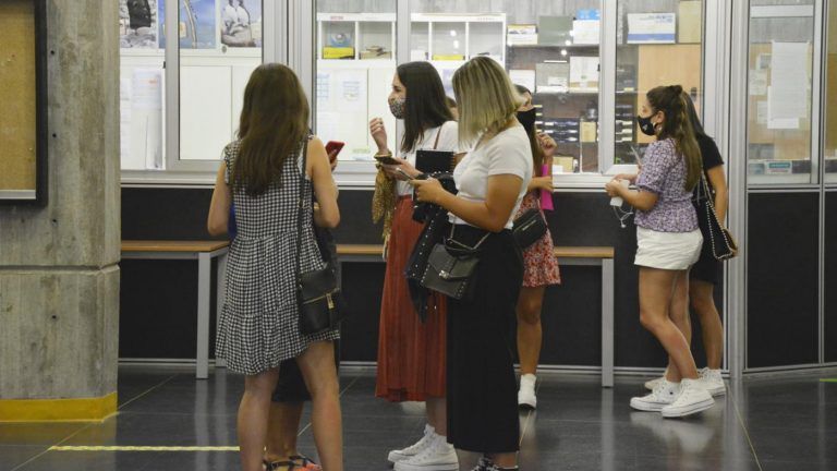 Os centros da Universidade de Vigo darán a benvida ao alumnado de novo ingreso cunhas xornadas maioritariamente presenciais