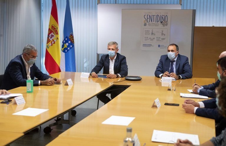 La Xunta y empresarios del ocio nocturno crean una mesa de trabajo que analizará semanalmente los datos sanitarios de cara a reactivar el sector