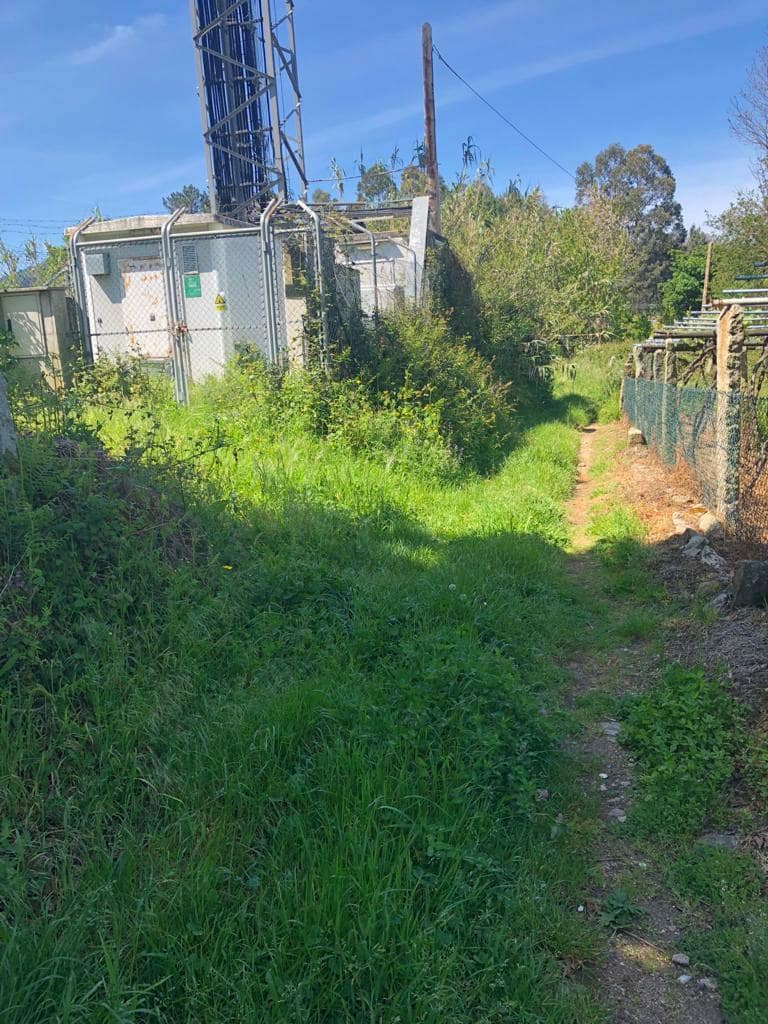 Marea de Vigo esixe o derrubamento dunha antena ilegal de telefonía en Beade