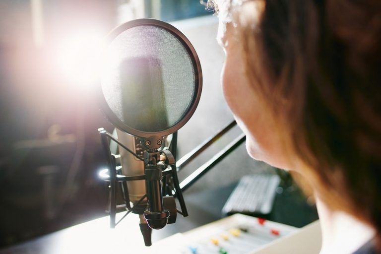 Un total de 7 centros educativos del área territorial de Vigo se incorporan al programa Radio en la Biblio de la Xunta de Galicia