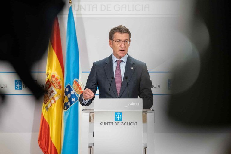 Feijóo propone ayudas a la hostelería y solicita al Gobierno bajar el IVA al turismo