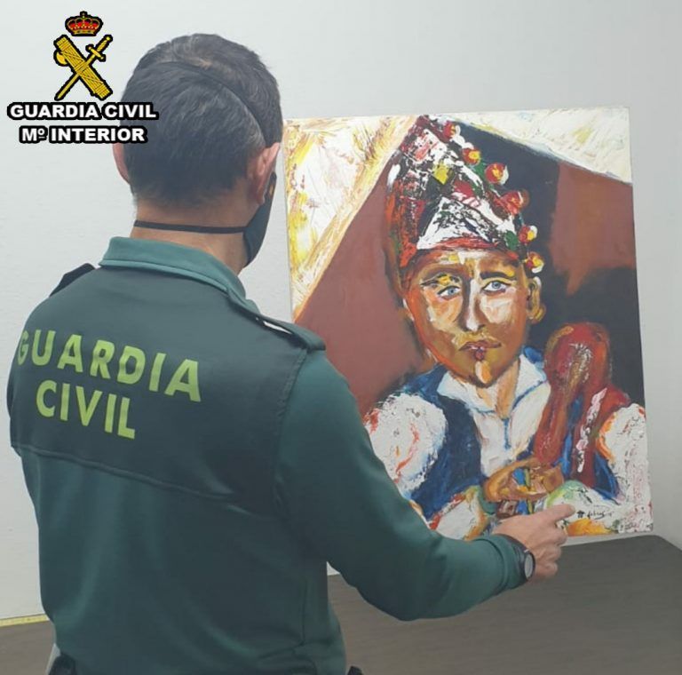 Investigan a un vigués por el intercambio de un cuadro falso con un coleccionista