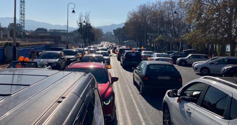 Miles de personas claman en Vigo contra la ‘ley Celaá’