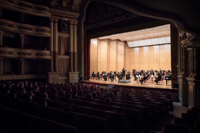 La Sinfónica de Galicia interpretará temas de Bartók y Halvorsen en el concierto con el que la temporada de abono de Afundación en Vigo alcanza su ecuador