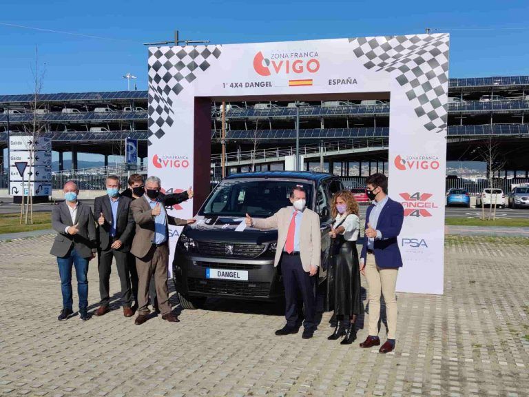 Dangel prevé transformar cada año en Vigo 1.200 furgonetas de PSA