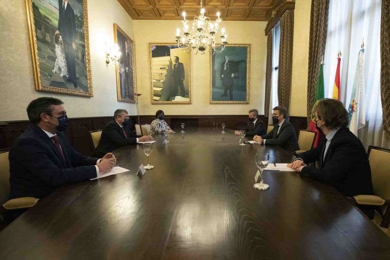 Feijóo apela al nuevo Plan de inversiones conjuntas 2021-2027 para relanzar la Eurorregión