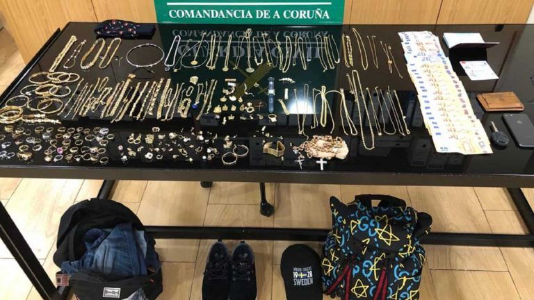 La Guardia Civil desarticula un grupo criminal al que se le imputa más de una veintena de robos en toda Galicia