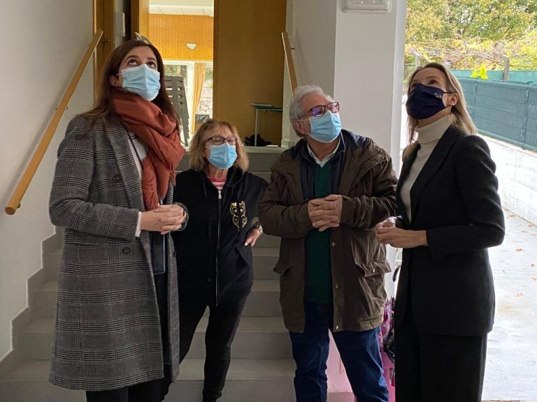 La Xunta pone en valor la colaboración con las asociaciones vecinales en la búsqueda de una mejora en la calidad de vida local