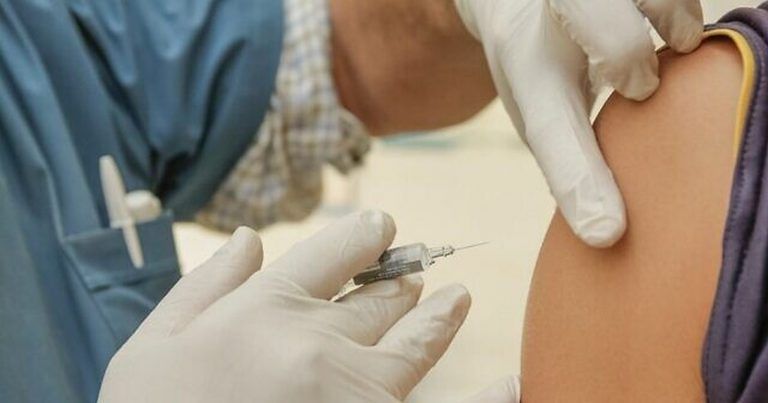 La vacunación con AstraZeneca se reanuda a partir del próximo miércoles