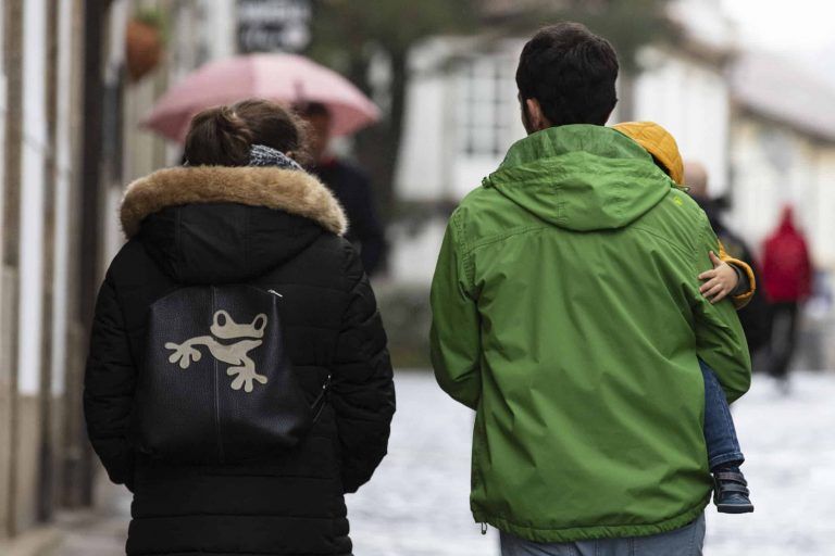 Galicia permitirá la movilidad, por visitas familiares, el 6 de enero entre las 06,00 h y las 23,00 h
