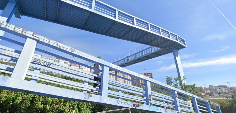 La Policía Nacional impide el suicidio de un hombre en las proximidades de la AP-9 en Vigo