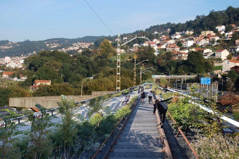 Detenido un grupo de jóvenes por consumir sustancias estupefacientes y alcohol en la senda verde