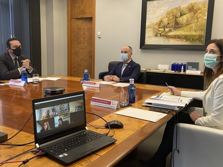 Zona Franca de Vigo aplicará el teletrabajo ante la situación sanitaria y seguirá con la bonificación de alquileres