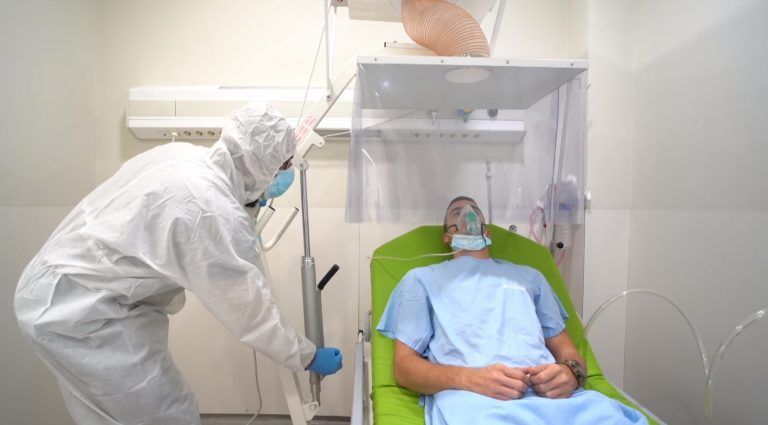 Vithas desarrolla un dispositivo portátil para el aislamiento individual de pacientes con covid-19 que evita la transmisión aérea de virus