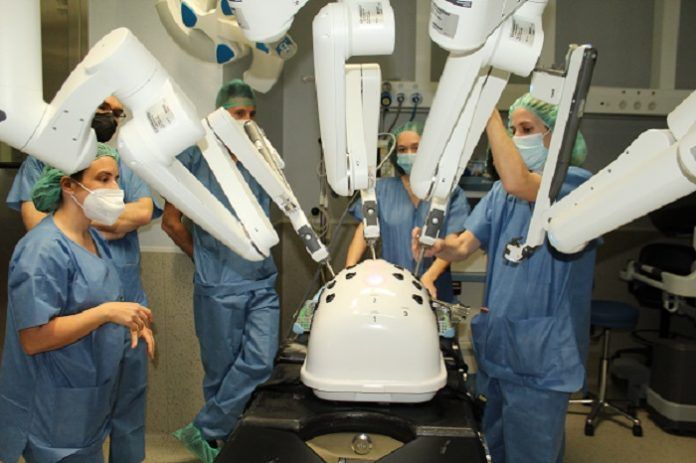 I Curso Teóricopráctico de Cirugía Robótica de Galicia en Vithas Vigo
