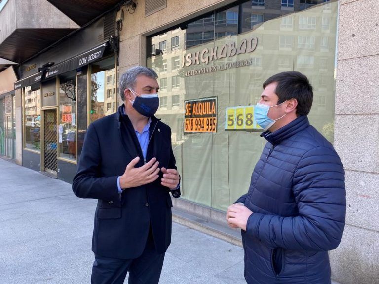 El grupo municipal del PP lamenta que sigan cerrando locales comerciales «mientras el alcalde les castiga con subidas de impuestos»