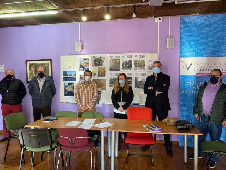 El grupo municipal del PP califica de «revancha y matonismo político» la actitud del alcalde con la FAVEC