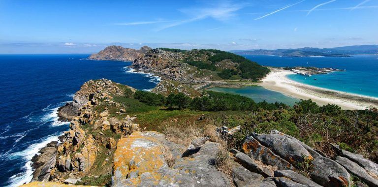 El Parque Nacional marítimo-terrestre de las Islas Atlánticas consiguió en 2023 un récord de casi 515.000 visitantes