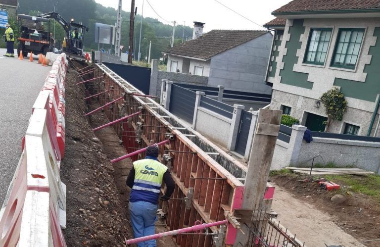 Iniciadas las obras de ejecución de una senda peatonal en la carretera autonómica PO-404 en el ayuntamiento de Tui