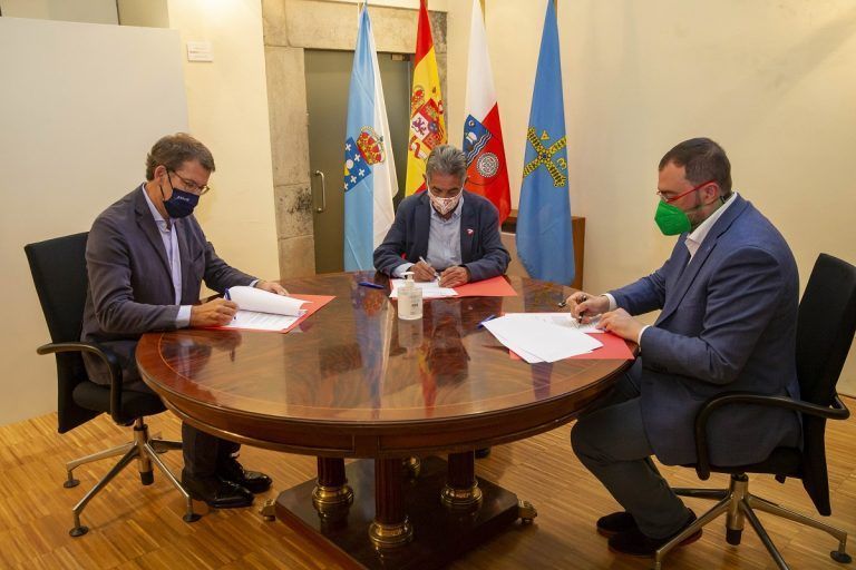 Galicia, Asturias y Cantabria abogan por la colaboración entre administraciones para impulsar el desarrollo de la energía eólica marina