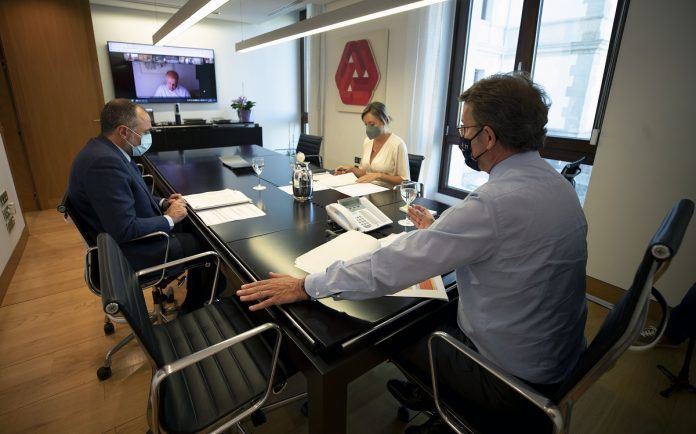 anf preside a reunión do comité clínico