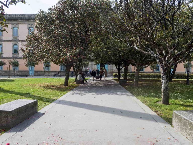 La UVigo da un nuevo paso para la creación de las facultades Diseño, Dirección y Gestión Pública y Relaciones Internacionales