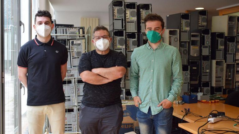 A pandemia dispara na UVigo a reciclaxe de material informático