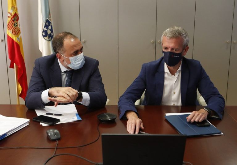 La Xunta se reúne con la hostelería y con el ocio nocturno para explicarles las nuevas medidas que se pondrán en marcha este fin de semana