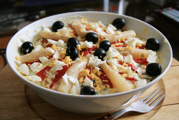 Ensaladilla_Rusa_-_Madrid_corrected