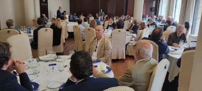 Vázquez Almuiña apuesta por diseñar el Puerto del futuro entre todos para el año 2030