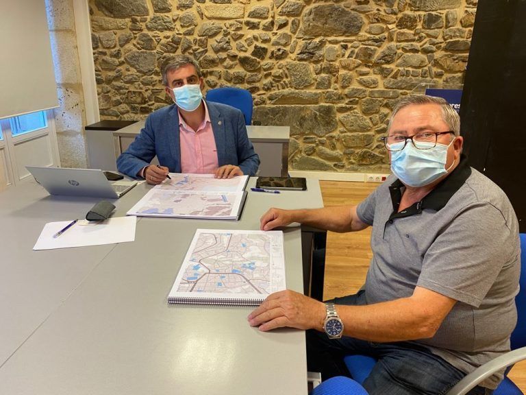 El PP de Vigo expone el Plan Xeral a vecinos desde su sede