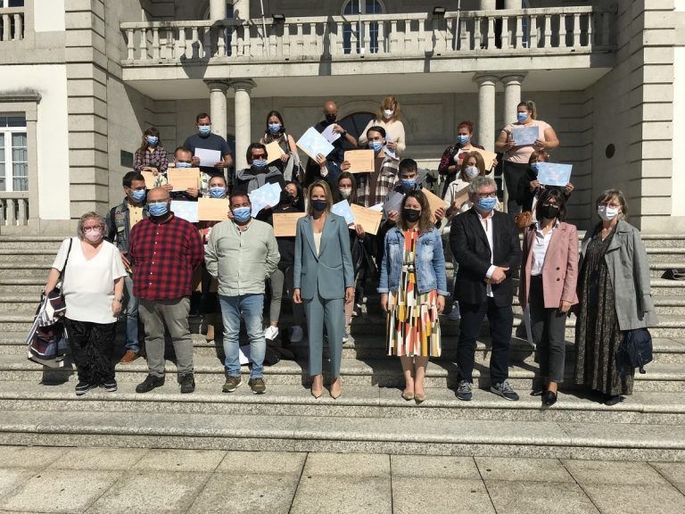 Fernández-Tapias clausura el Salvaterra Emplea, en el que se formaron 20 desempleados
