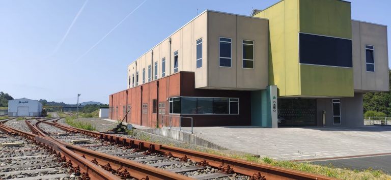 Adif licita el mantenimiento de la LAV Madrid-Galicia y del Eje Atlántico por más de 69 M€