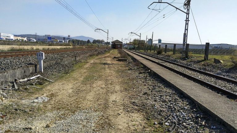 Adif adjudica la construcción de una vía de apartado de 750 metros de longitud en el apartadero de As Gándaras (O Porriño)